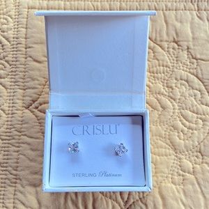 Beautiful Crislu earrings